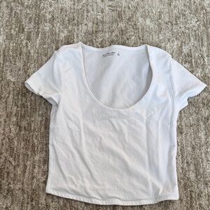 Abercrombie & Fitch White Scoop Neck Tee